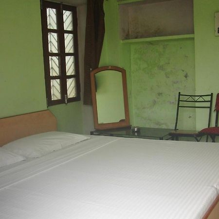 Shivakashi Guest House Varanasi Dış mekan fotoğraf
